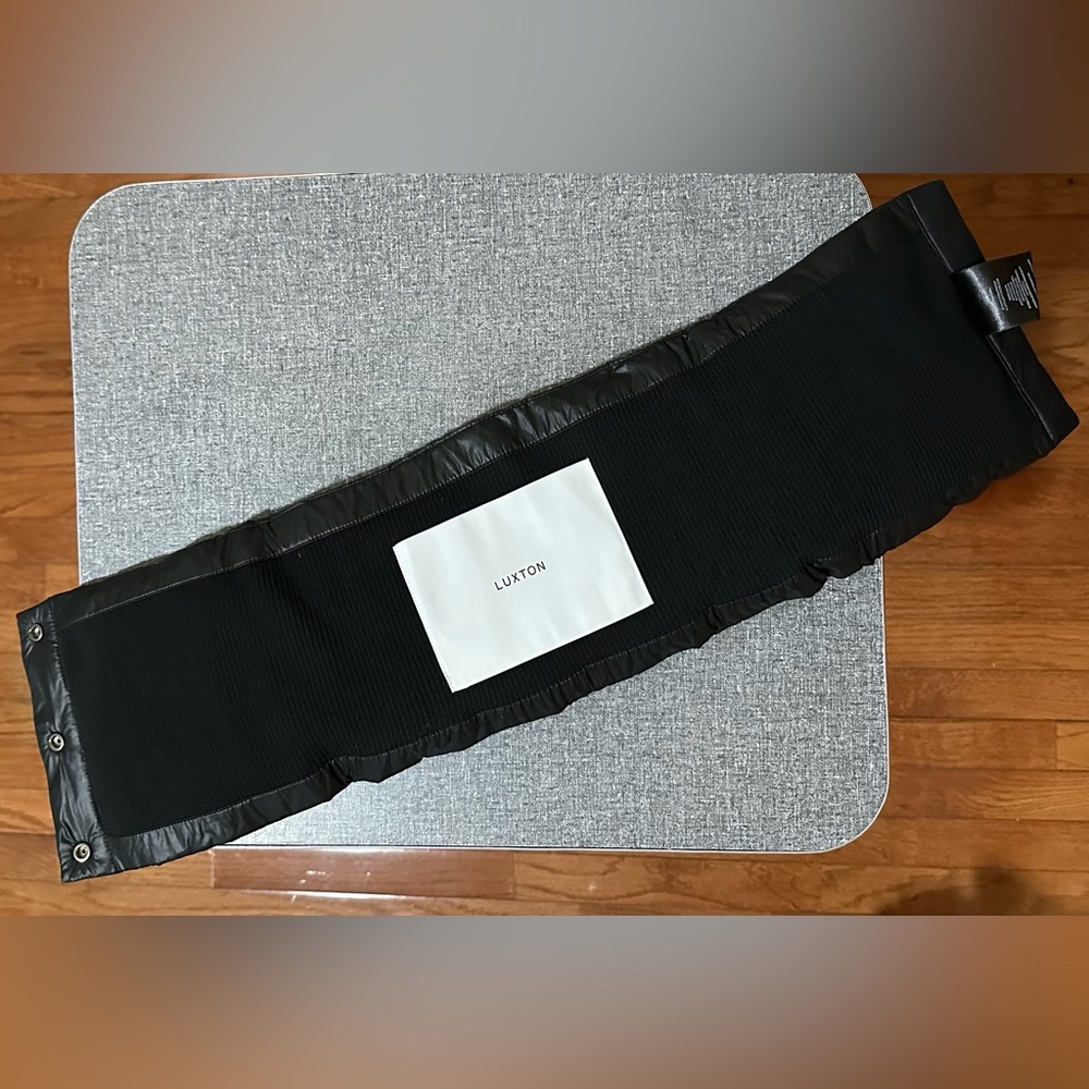 Ethical Goose Down NWOT Luxton Scarf/Hat Snap Neck Warmer Black Size Large